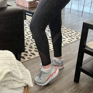 Lululemon black leggings